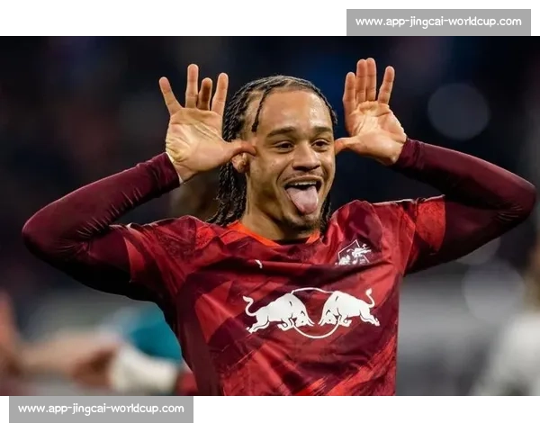 西蒙斯正式告知莱比锡欲离队，红牛标价 7000 万欧启动转会谈判