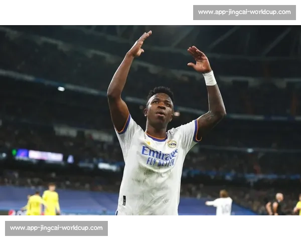 维尼修斯首秀灾难级表现！1.7 亿水货引众怒，球迷：对面边锋值 10 亿 +